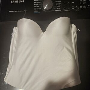 Elegant White Strapless Bustier